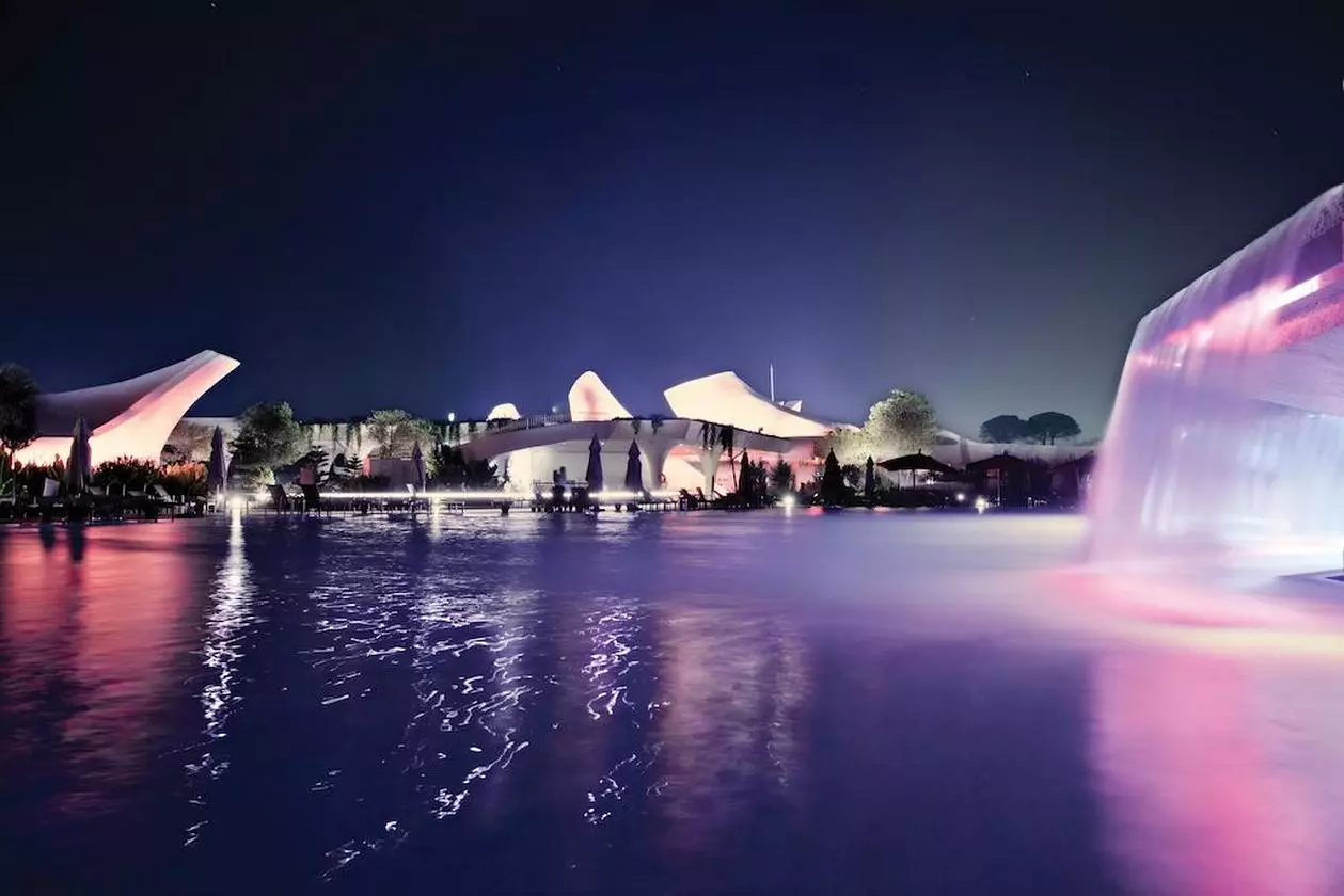 CORNELIADIAMOND_SHABAVIZ (28).jpg